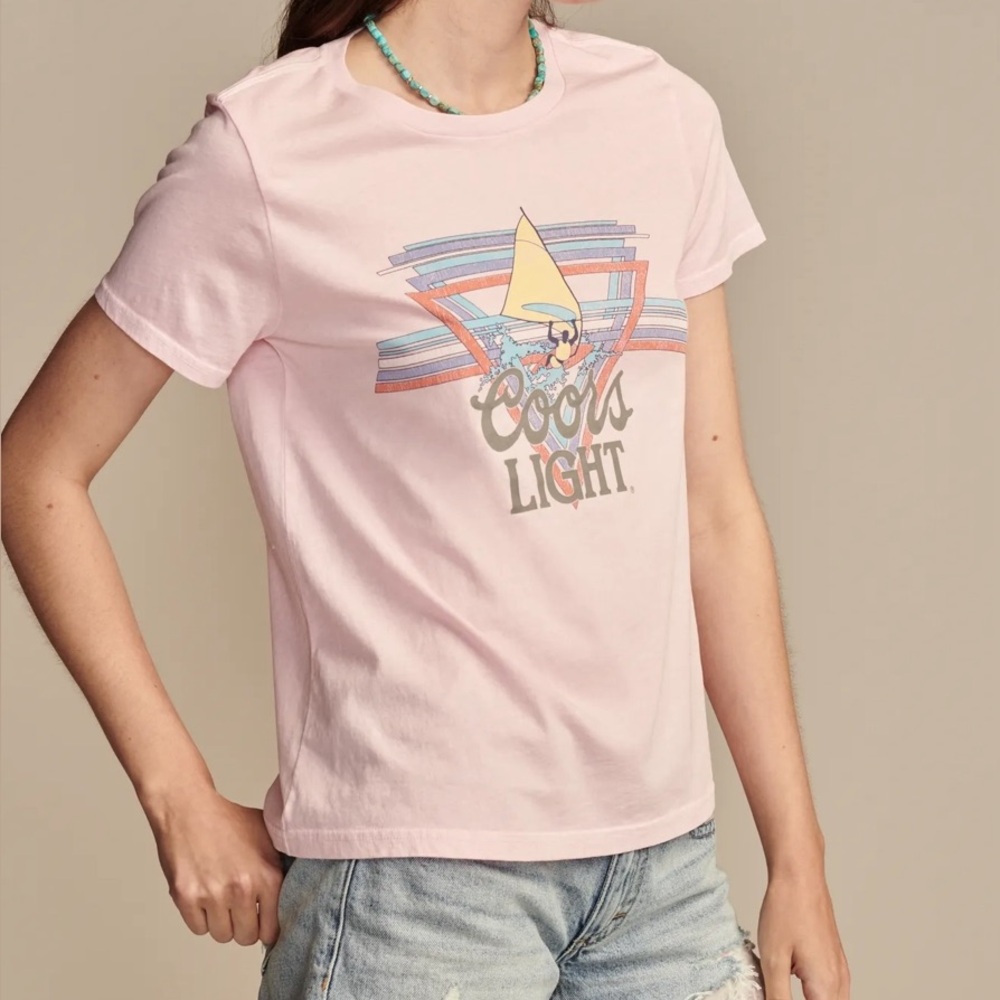 Women’s S LUCKY BRAND Coors Light Surf Classic Cotton Rose Shadow Tee‎ Shirt NWT